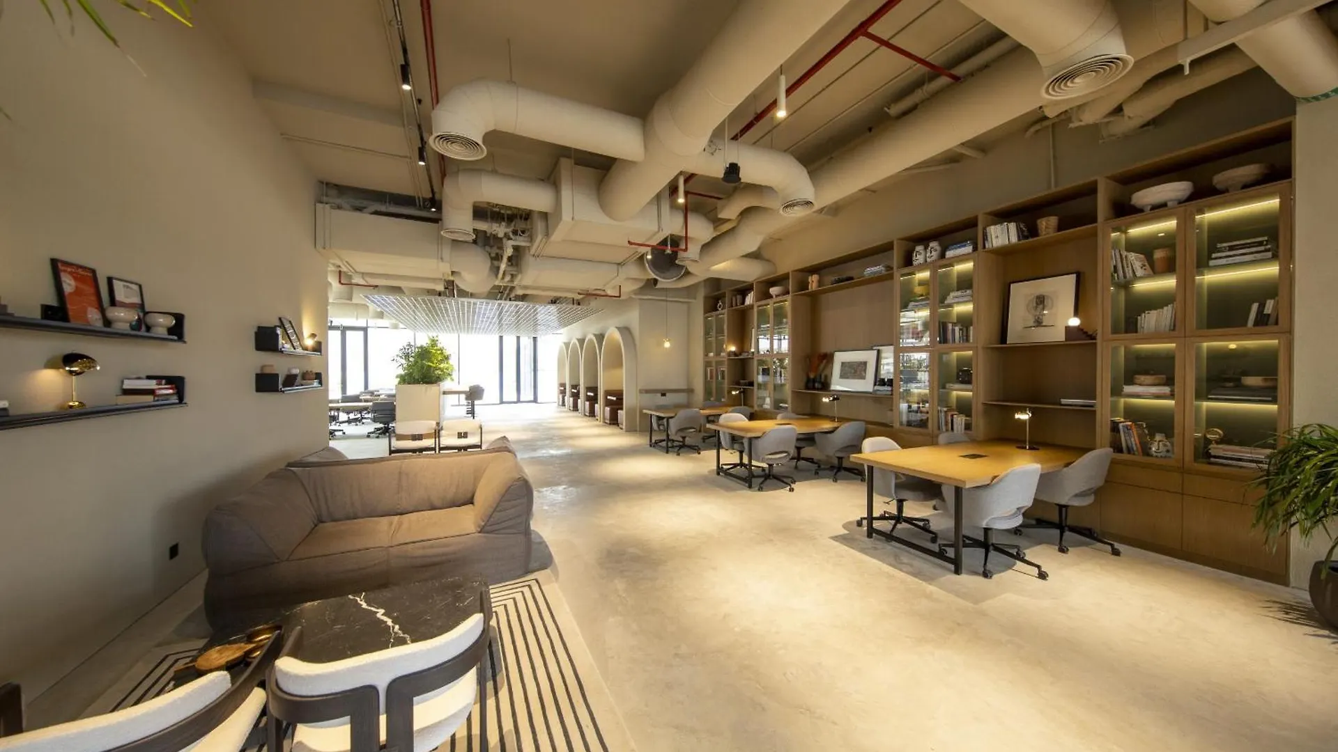 Modern & Business Travel Ready Studio At Upside Living contacts